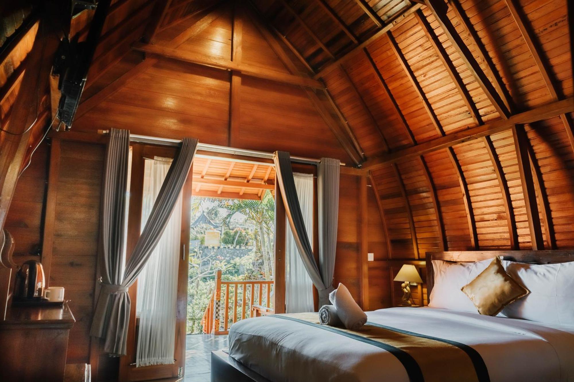 Sentulan Garden Bed & Breakfast Batumadeg Exterior photo
